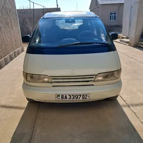 Toyota Previa 1992