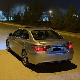 Toyota Camry 2015