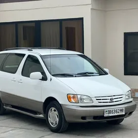 Toyota Sienna 1998