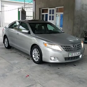 Toyota Camry 2010