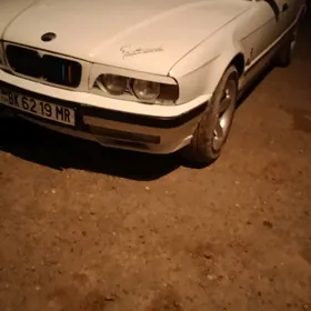 BMW 525 1992