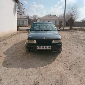 Opel Vectra 1992