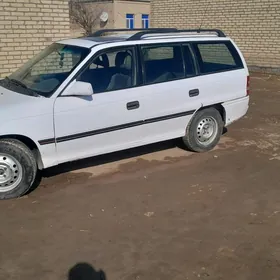 Opel Astra 1992