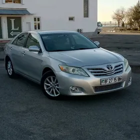 Toyota Camry 2010