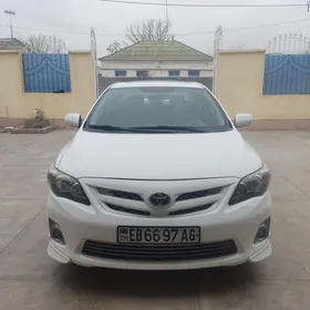 Toyota Corolla 2012