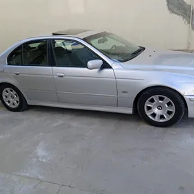 BMW E39 2002