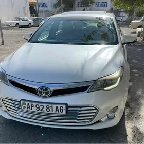 Toyota Avalon 2013