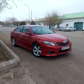 Toyota Camry 2010