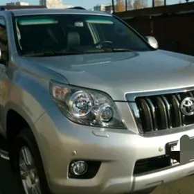 Toyota Prado 150 yyl 2013