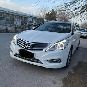 Hyundai Grandeur 2012