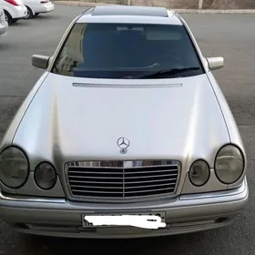 Mercedes-Benz E-Class 1996