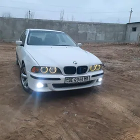 BMW E39 2001