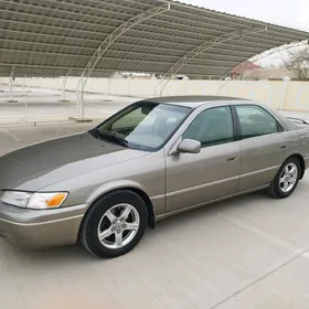 Toyota Camry 1997