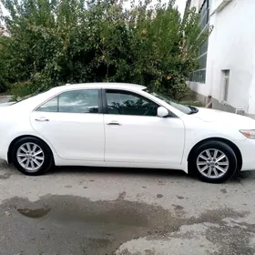 Toyota Camry 2011