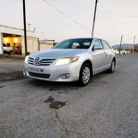 Toyota Camry 2010