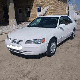 Toyota Camry 1997