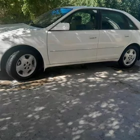 Toyota Avalon 2000