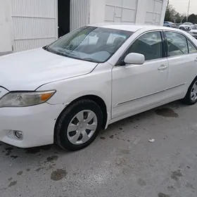 Toyota Camry 2008