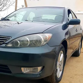 Toyota Camry 2003