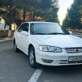 Toyota Camry 1998