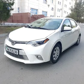 Toyota Corolla 2015