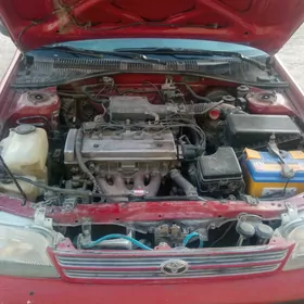 Toyota Carina 1993