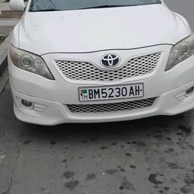 Toyota Camry 2011