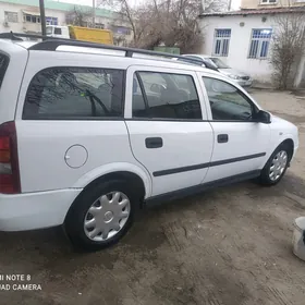 Opel Astra 2003