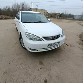 Toyota Camry 2003