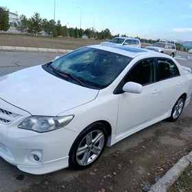 Toyota Corolla 2013