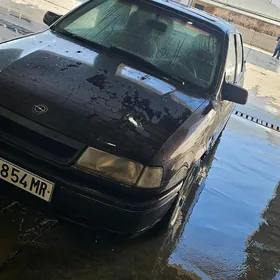 Opel Vectra 1992