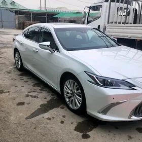 Lexus ES 350 2019