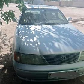 Toyota Avalon 1999