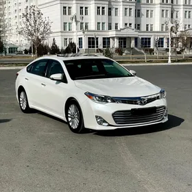 Toyota Avalon 2013