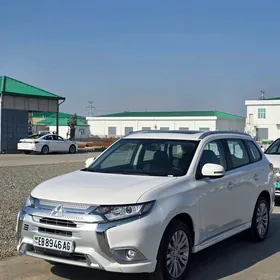 Mitsubishi Outlander 2022