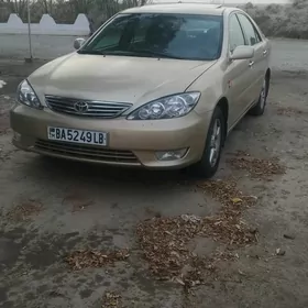 Toyota Camry 2005