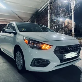 Hyundai Accent 2020