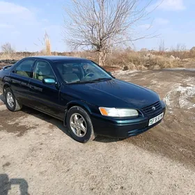 Toyota Camry 1997