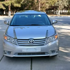 Toyota Avalon 2012