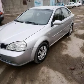 Daewoo Lacetti 2004