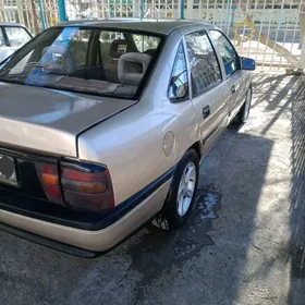 Opel Vectra 1991