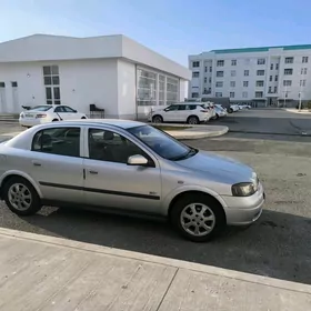 Opel Astra 2003