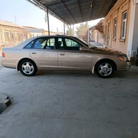 Toyota Avalon 2001