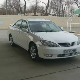 Toyota Camry 2003