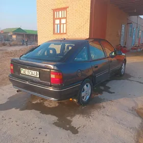 Opel Vectra 1992