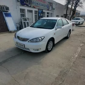 Toyota Camry 2003