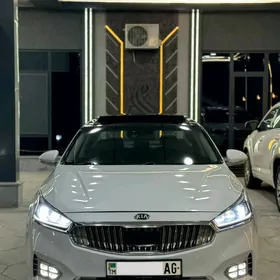 Kia Cadenza 2017