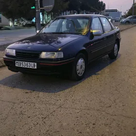 Opel Vectra 1986