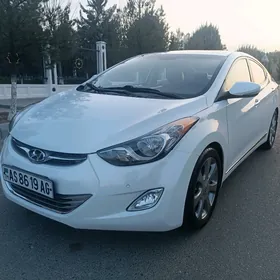 Hyundai Elantra 2013