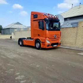 Mercedes-Benz ACTROS 3331 2019